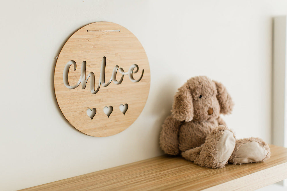 Name plaque for child wall decor