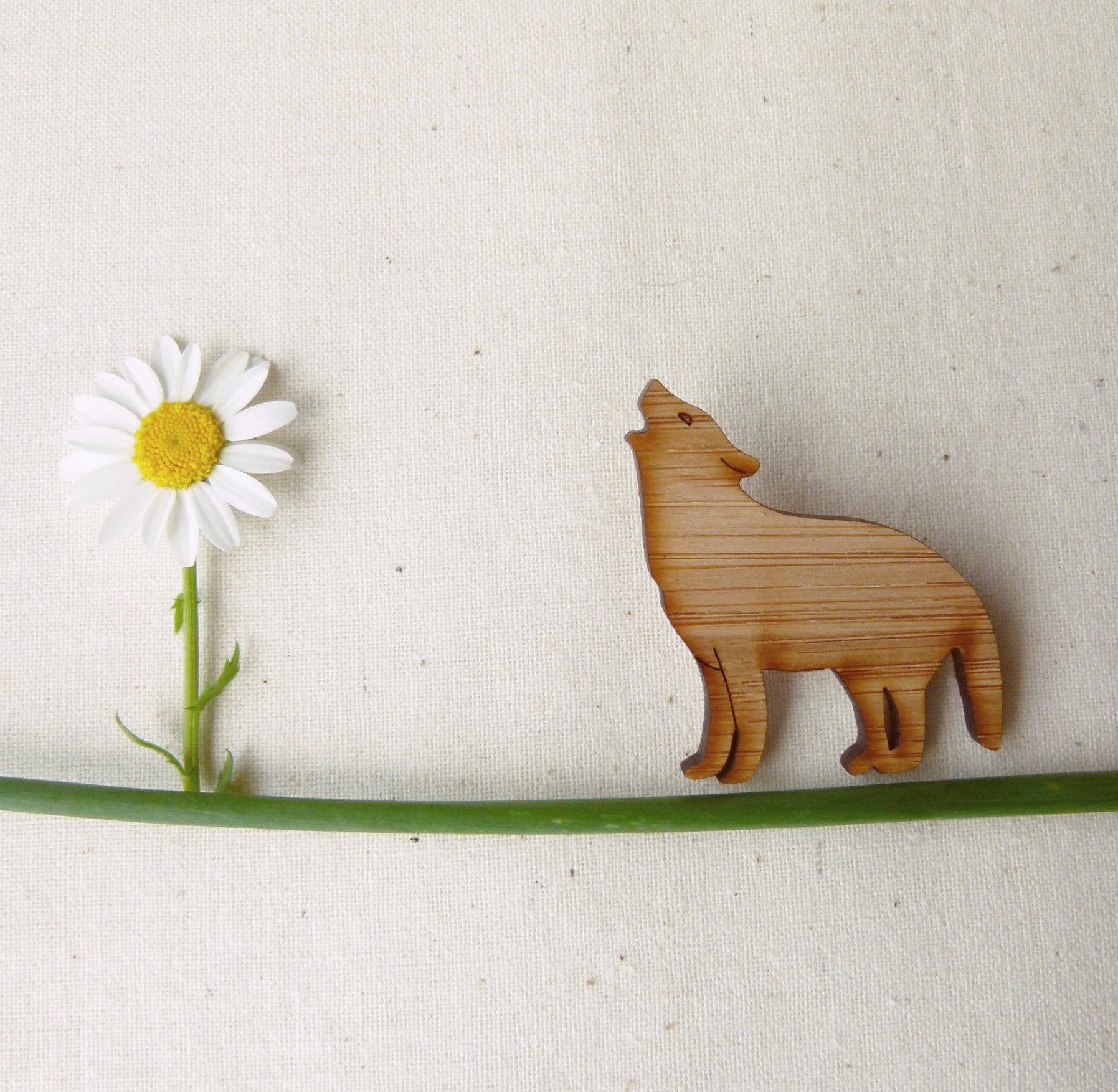 Howling wolf brooch - jewellery - eco friendly - sustainable jewelry - jewelry - One Happy Leaf